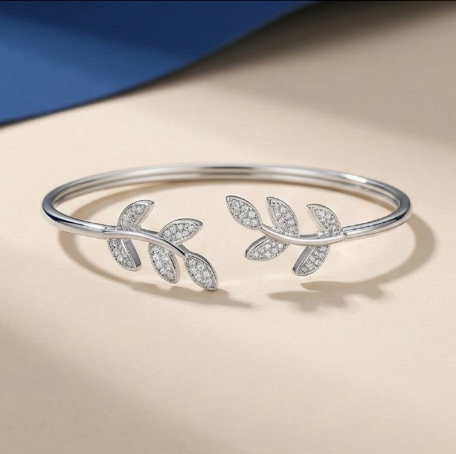 Leaf Motif Lab Grown Diamond-Studded Open Bangle Bracelet in 925 Sterling Silver