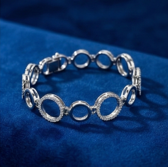 Classic Pavé Circle Silver Bracelet